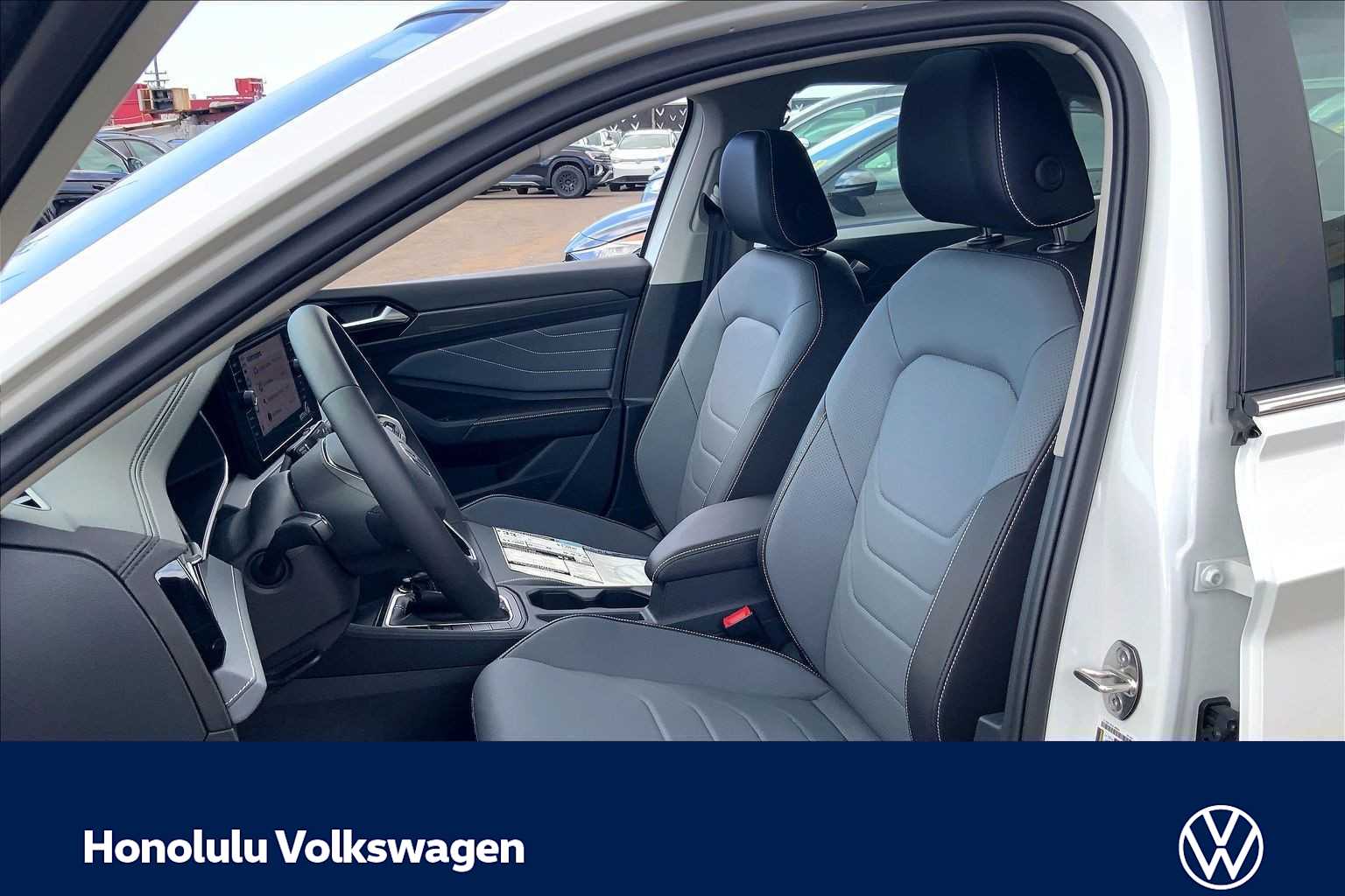 Thumbnail: 2026 Volkswagen Jetta - 11