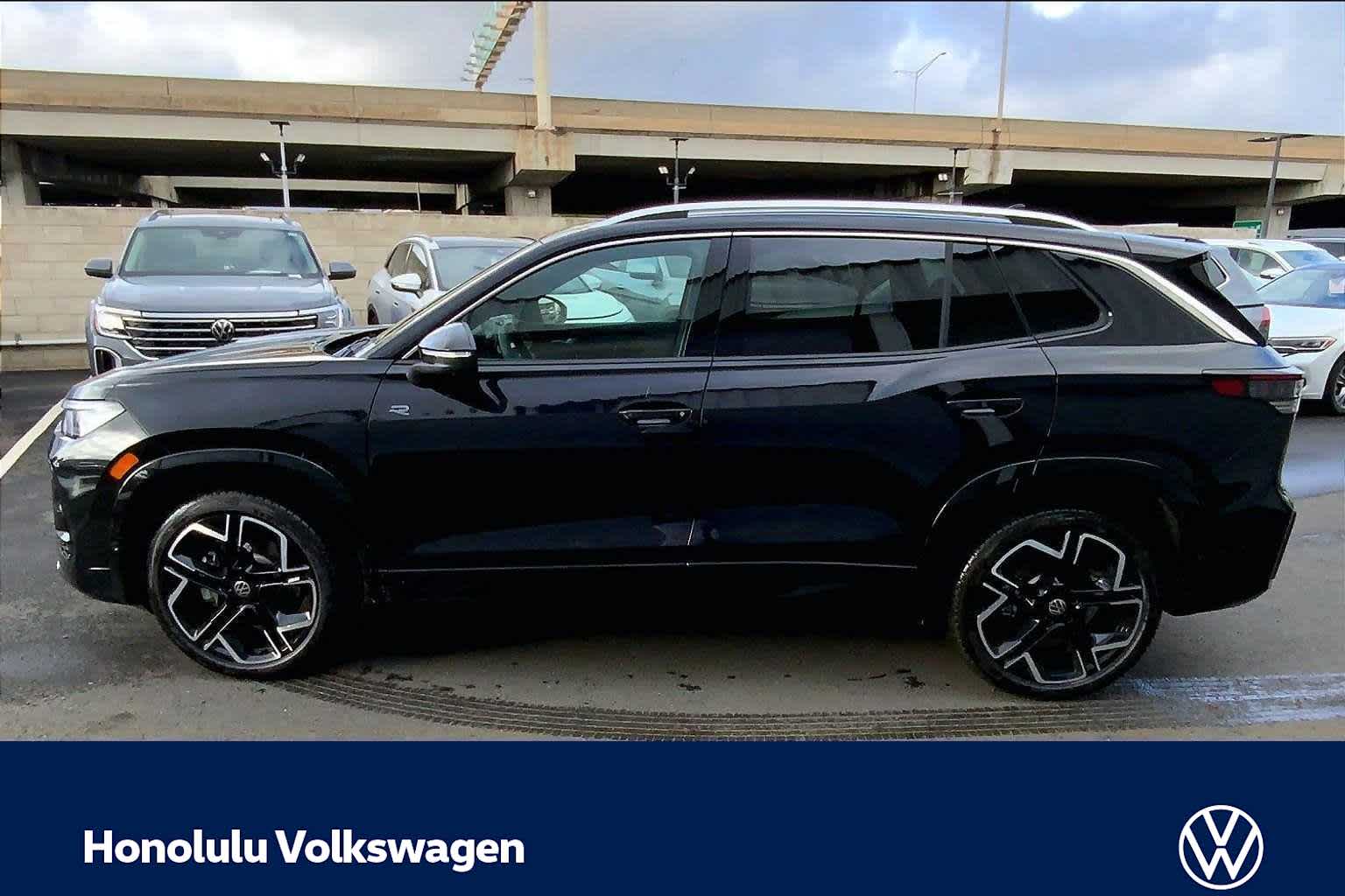 Thumbnail: 2026 Volkswagen Tiguan - 3