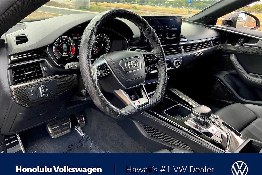 2021 Audi A5 45 Premium Plus photo 2