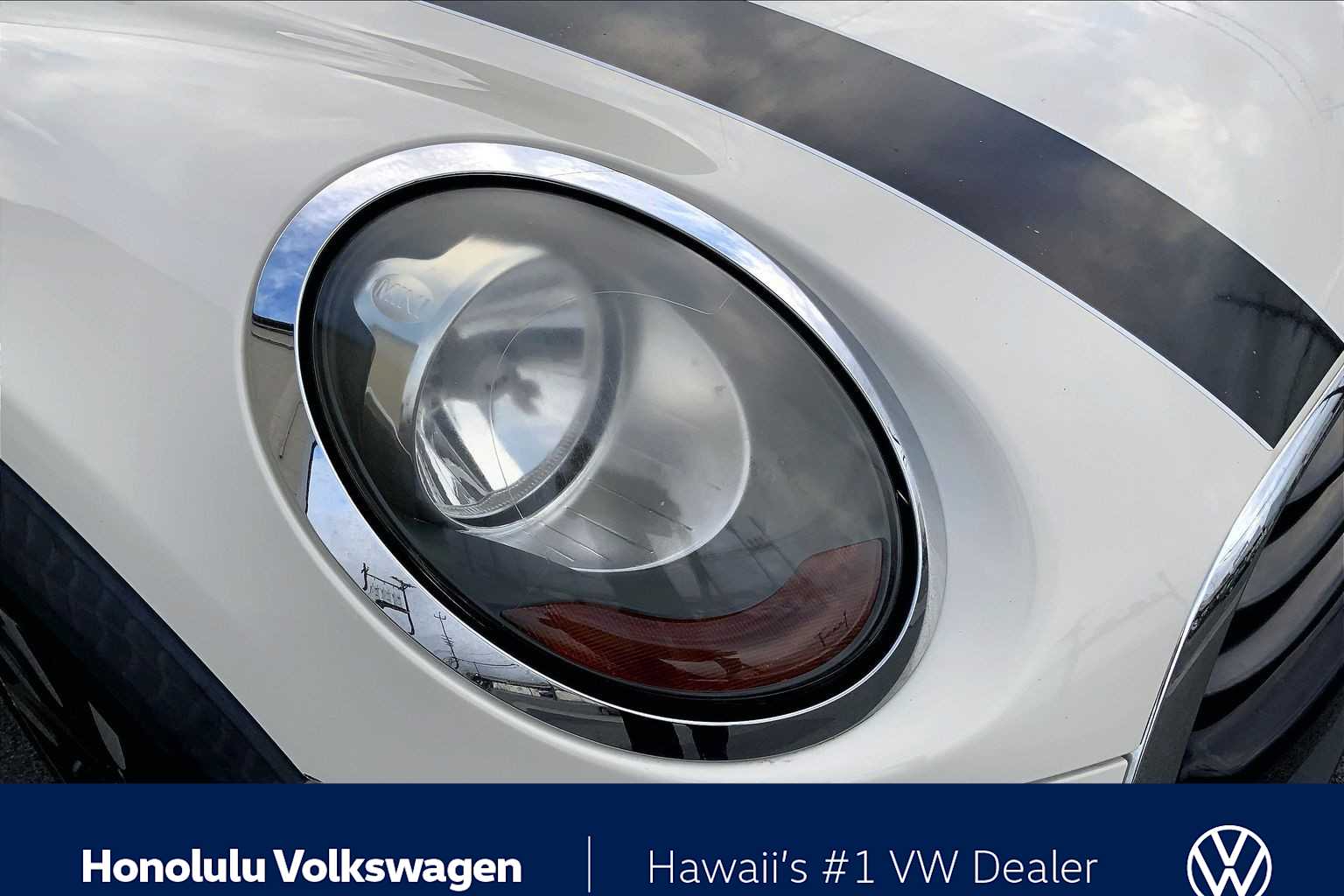 Thumbnail: 2017 MINI Cooper Hardtop - 29