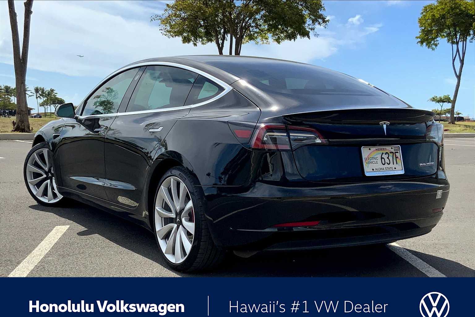 Thumbnail: 2019 Tesla Model 3 - 4