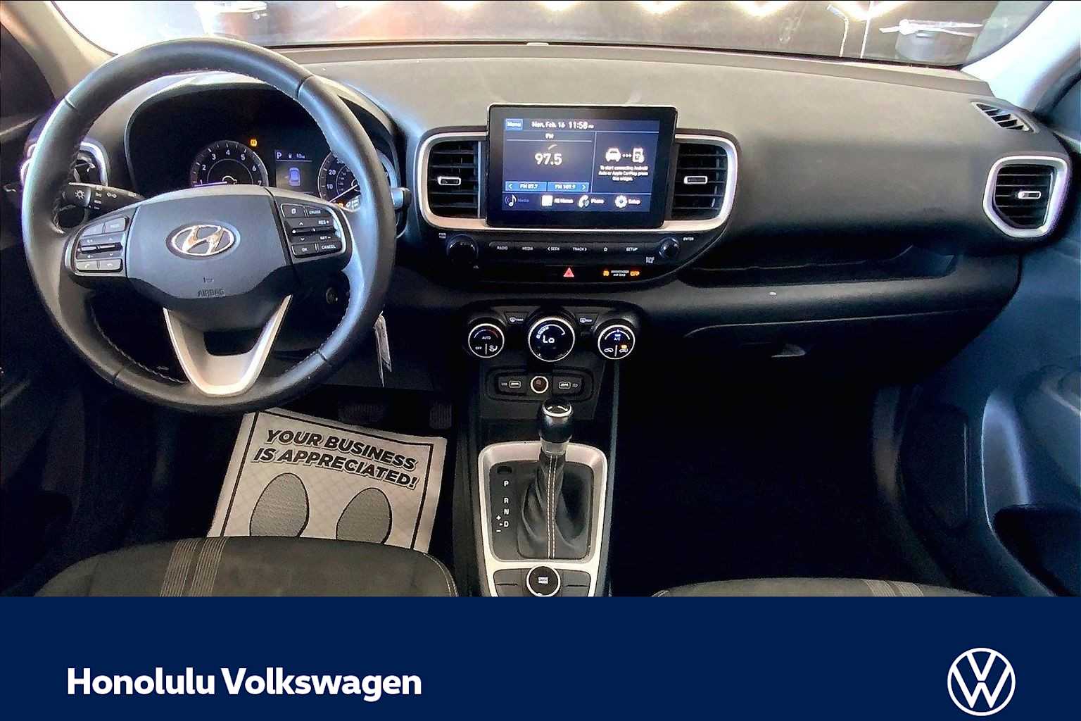 Thumbnail: 2022 Hyundai Venue - 9