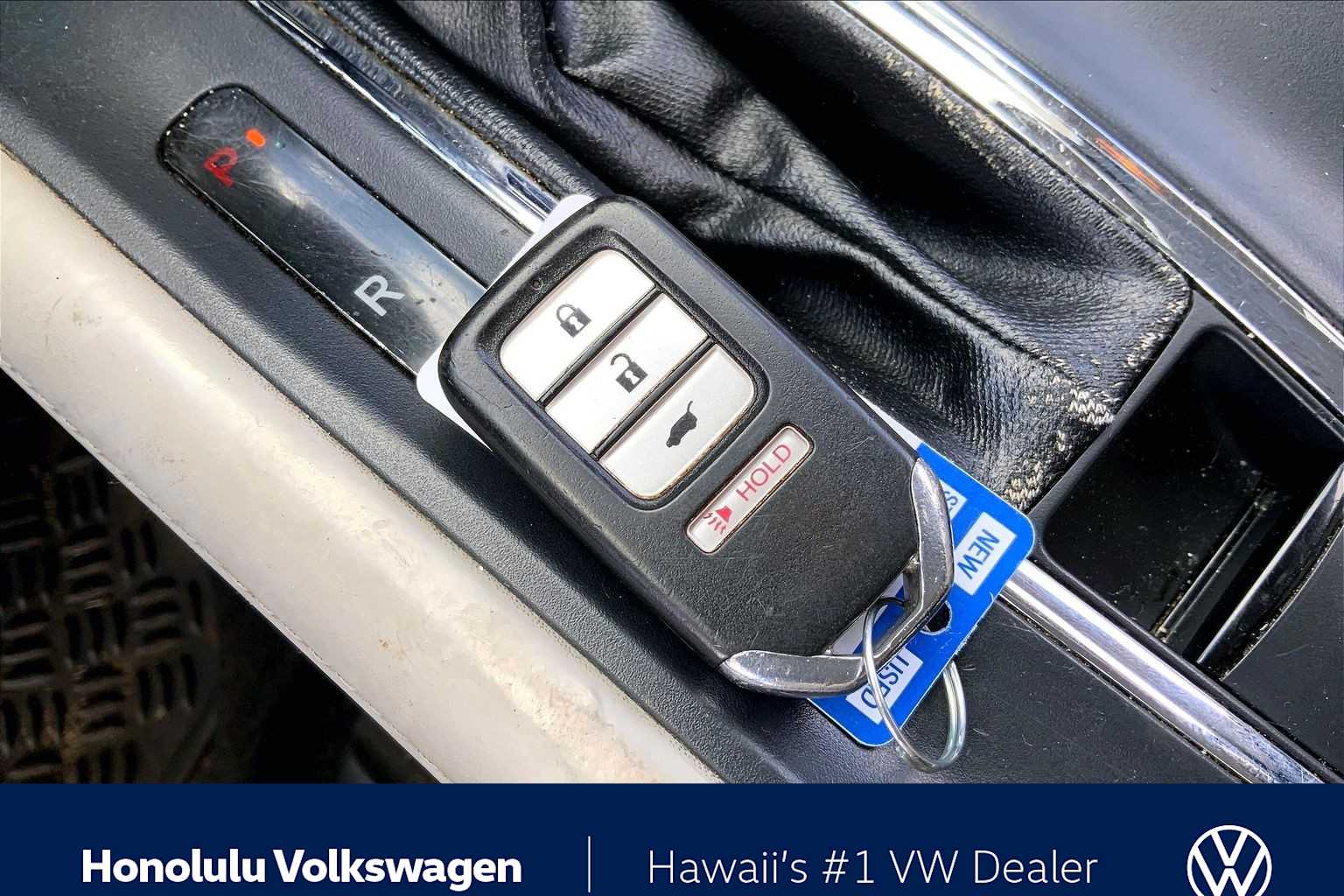 Thumbnail: 2016 Honda HR-V - 18