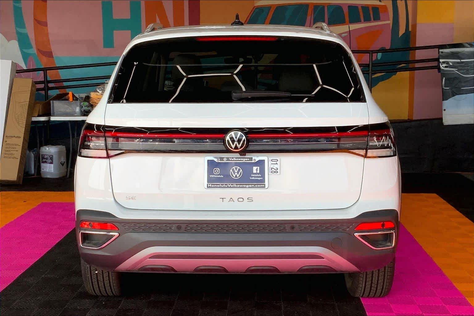 Thumbnail: 2026 Volkswagen Taos - 5