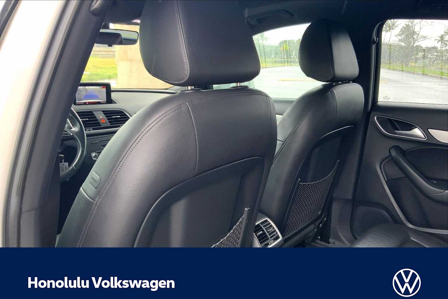 Thumbnail: 2018 Audi Q3 - 12