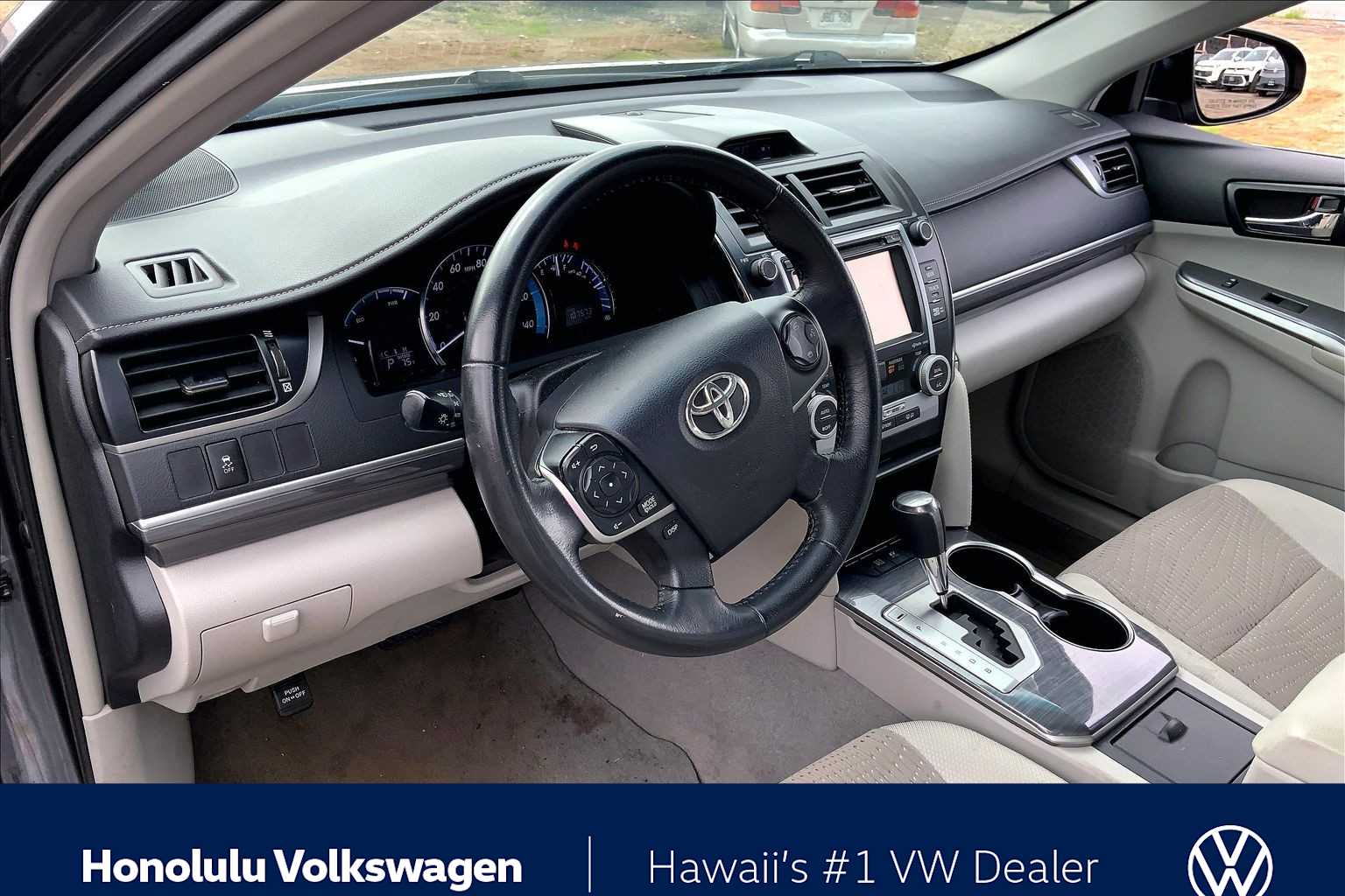 Used 2014 Toyota Camry XLE Hybrid with VIN 4T1BD1FK8EU139591 for sale in Honolulu, HI