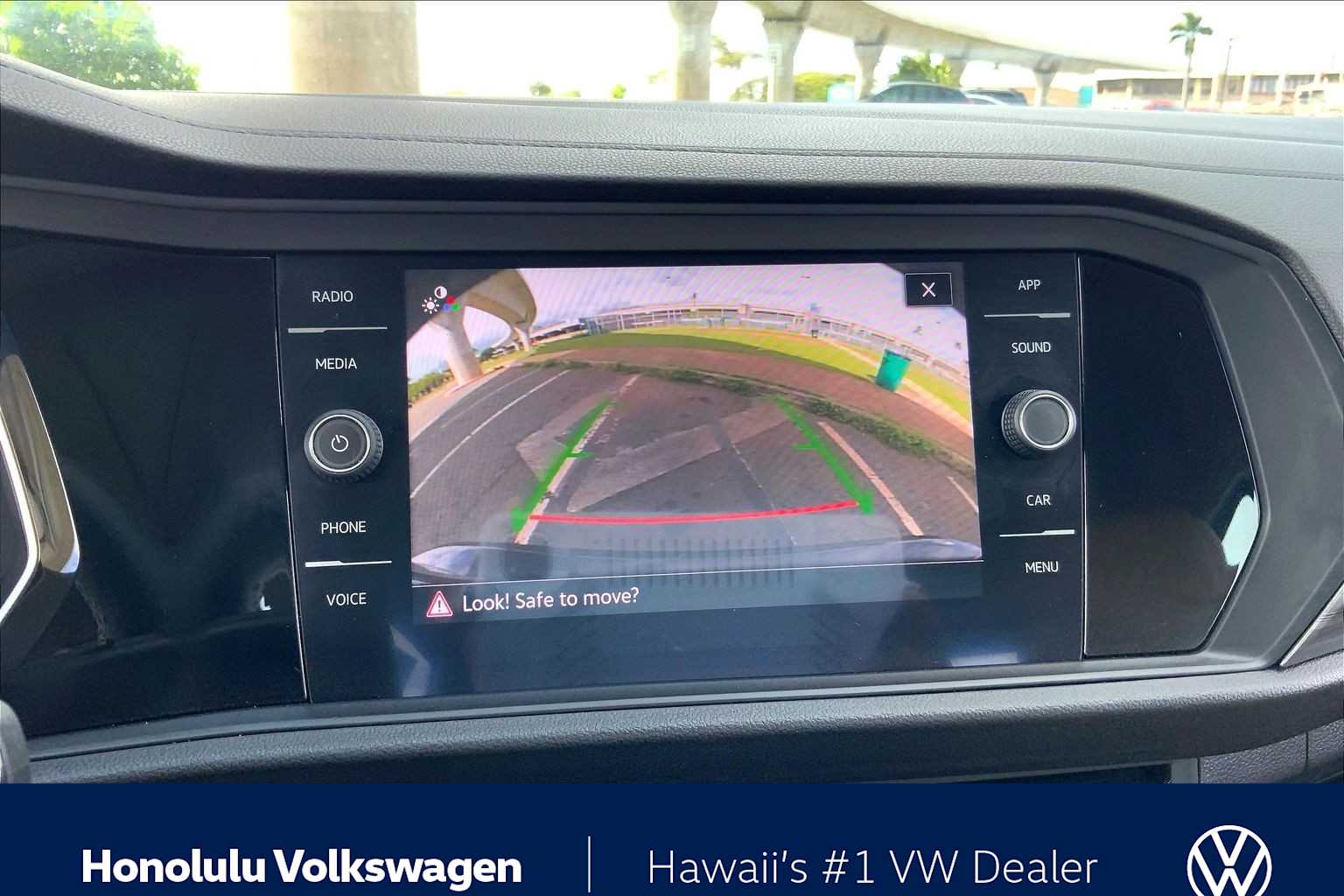 Thumbnail: 2021 Volkswagen Jetta - 25