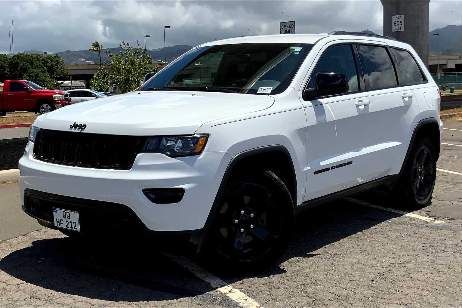 Thumbnail: 2019 Jeep Grand Cherokee - 1