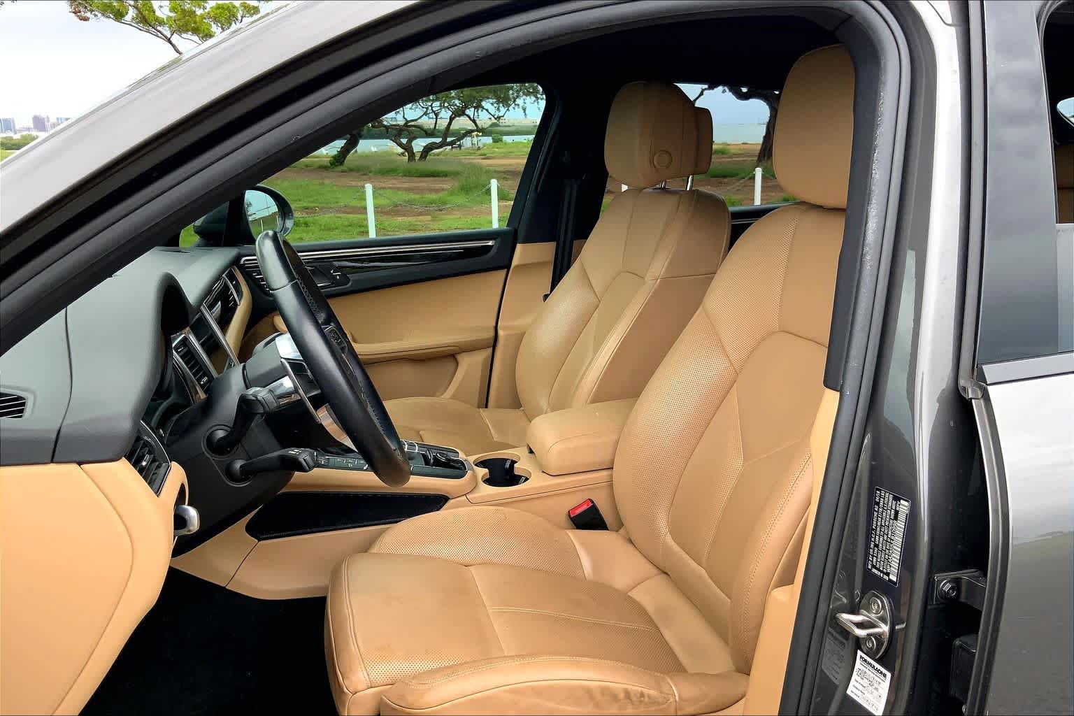 Thumbnail: 2018 Porsche Macan - 11