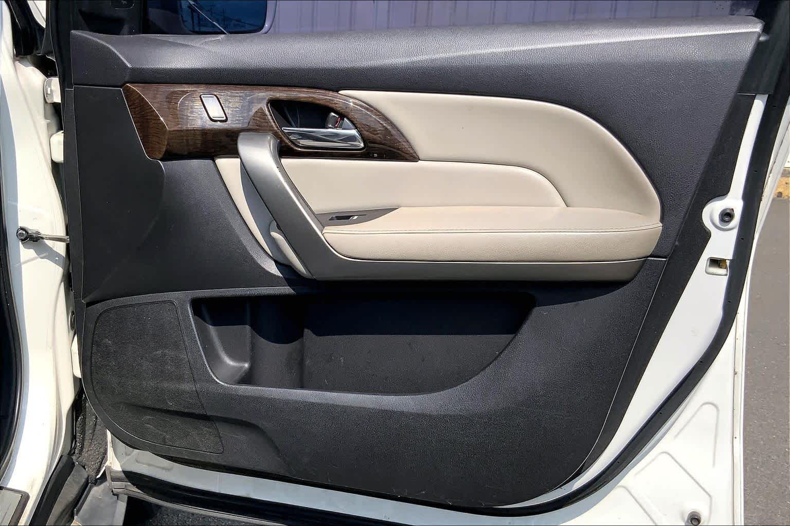 Thumbnail: 2010 Acura MDX - 24