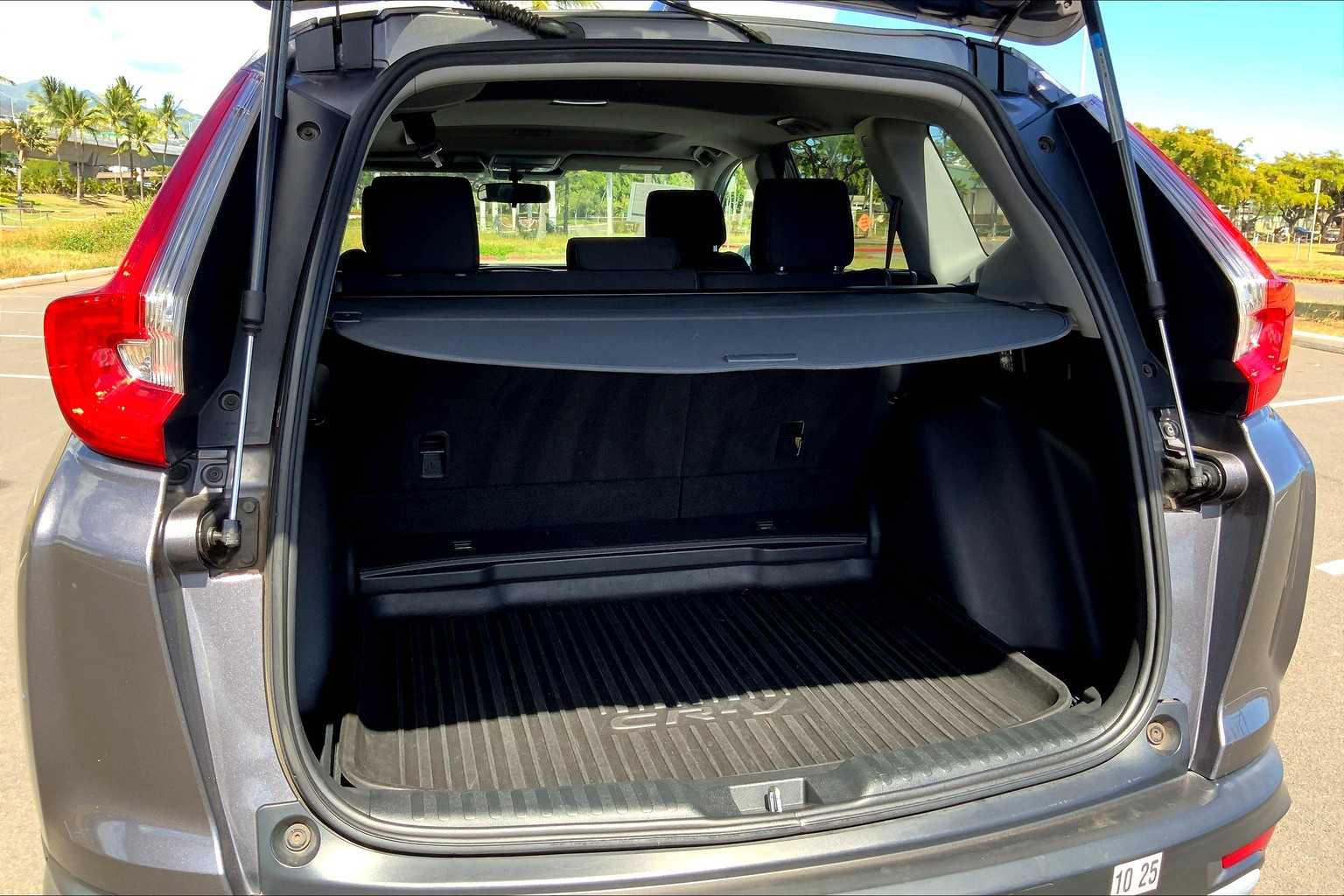 Thumbnail: 2018 Honda CR-V - 17