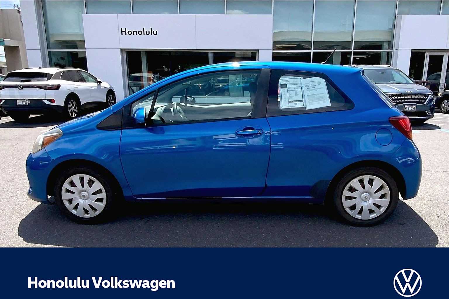 Thumbnail: 2016 Toyota Yaris - 3