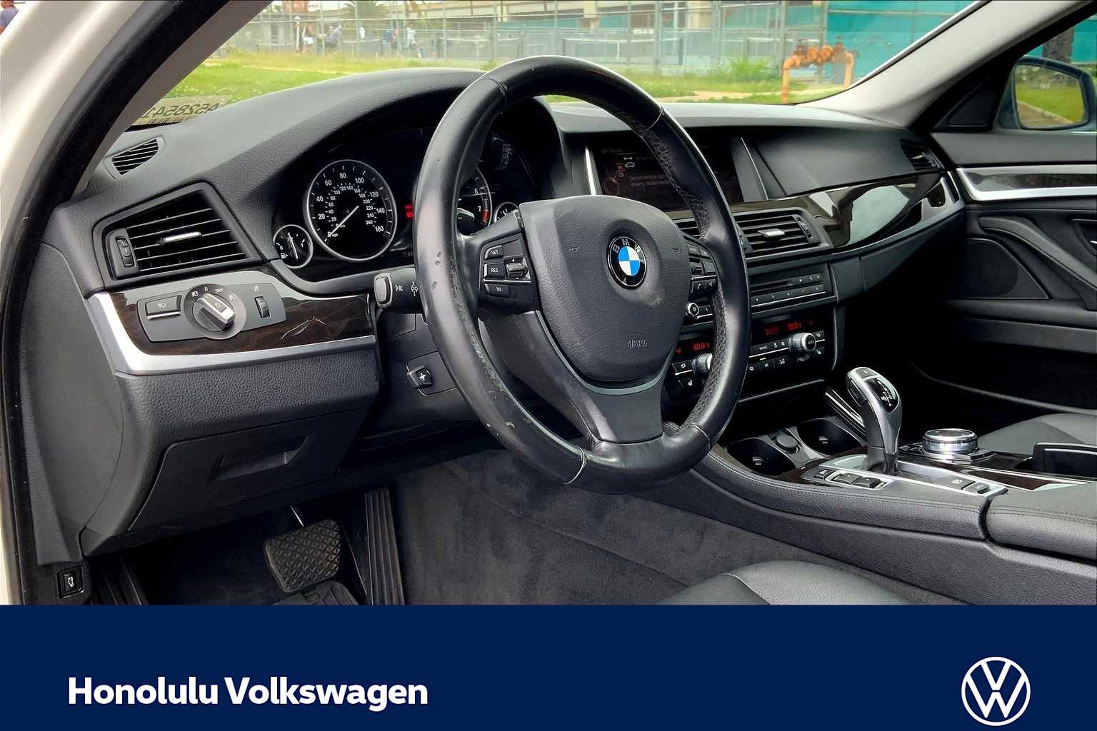 Thumbnail: 2016 BMW 5 Series - 2