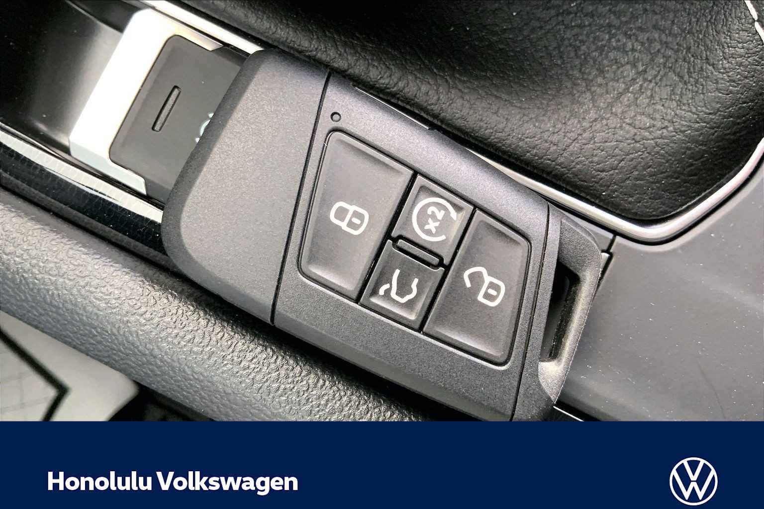 Thumbnail: 2026 Volkswagen Taos - 20