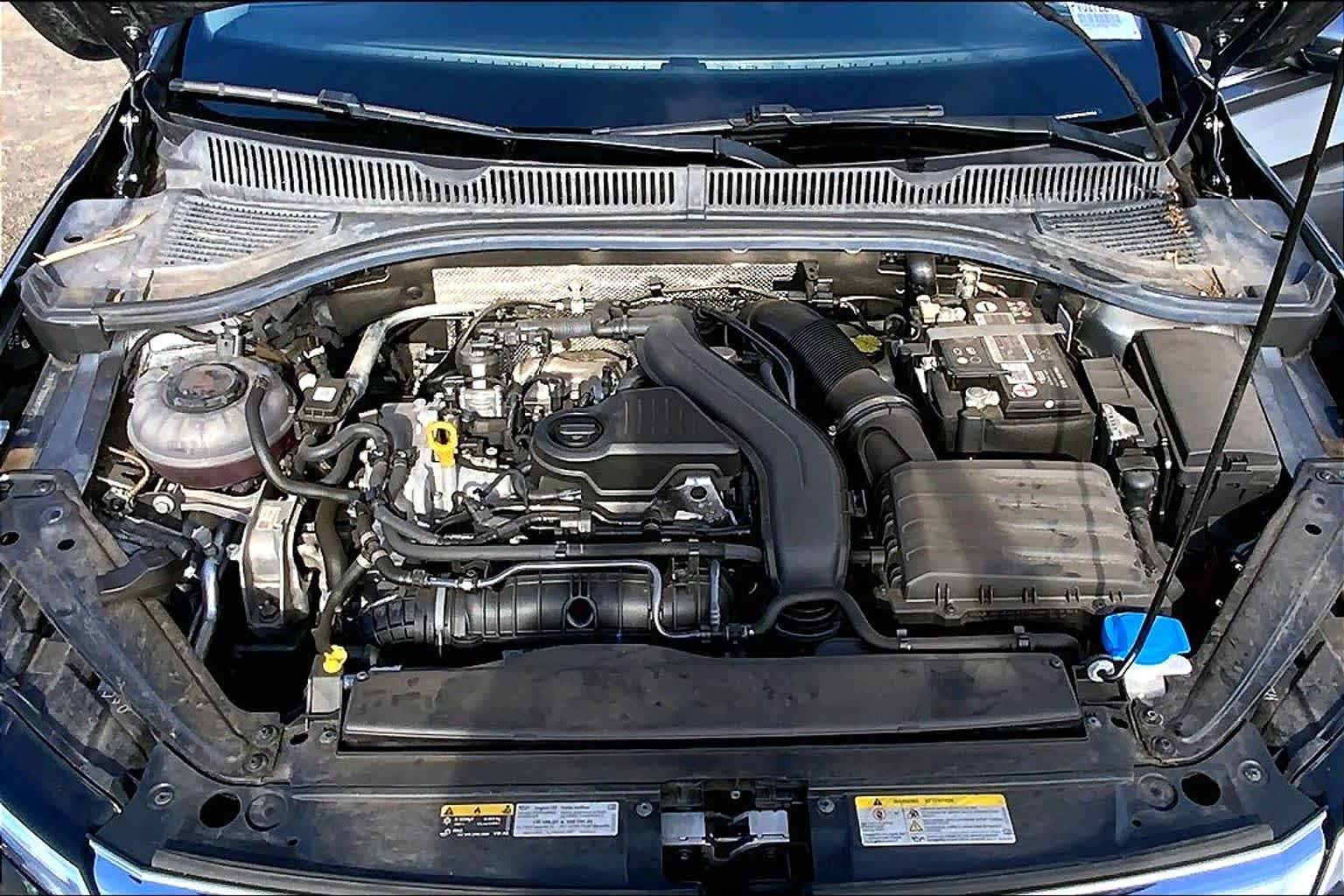 Thumbnail: 2023 Volkswagen Jetta - 9
