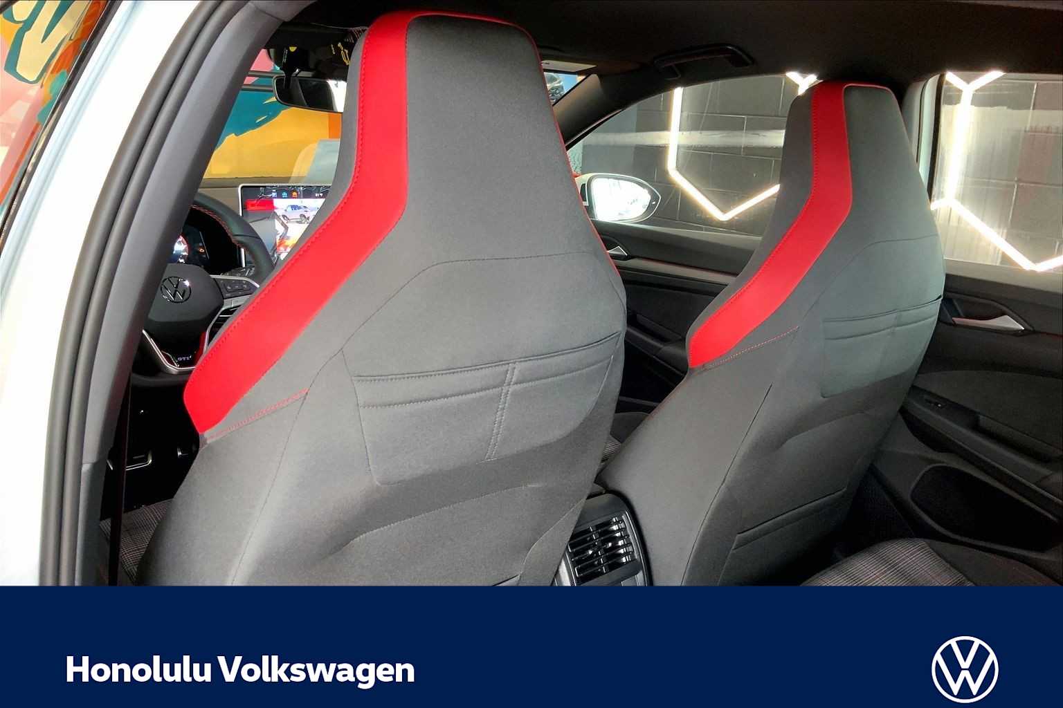 Thumbnail: 2026 Volkswagen Golf - 12