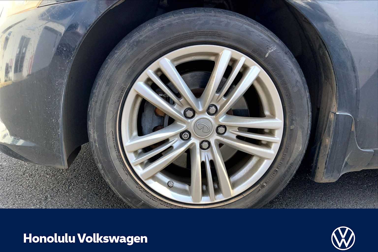 Thumbnail: 2010 INFINITI G37 - 8