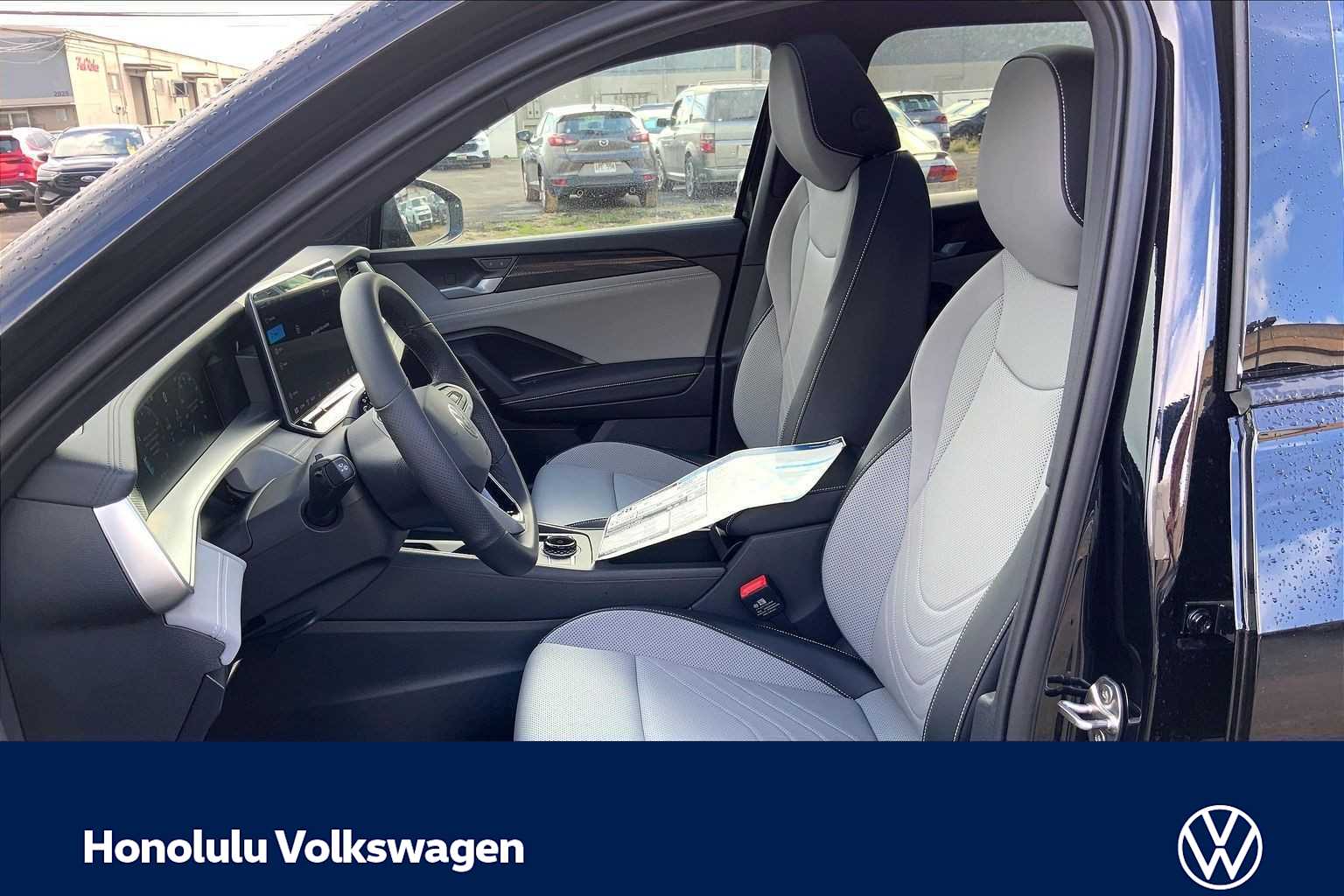 Thumbnail: 2026 Volkswagen Tiguan - 11