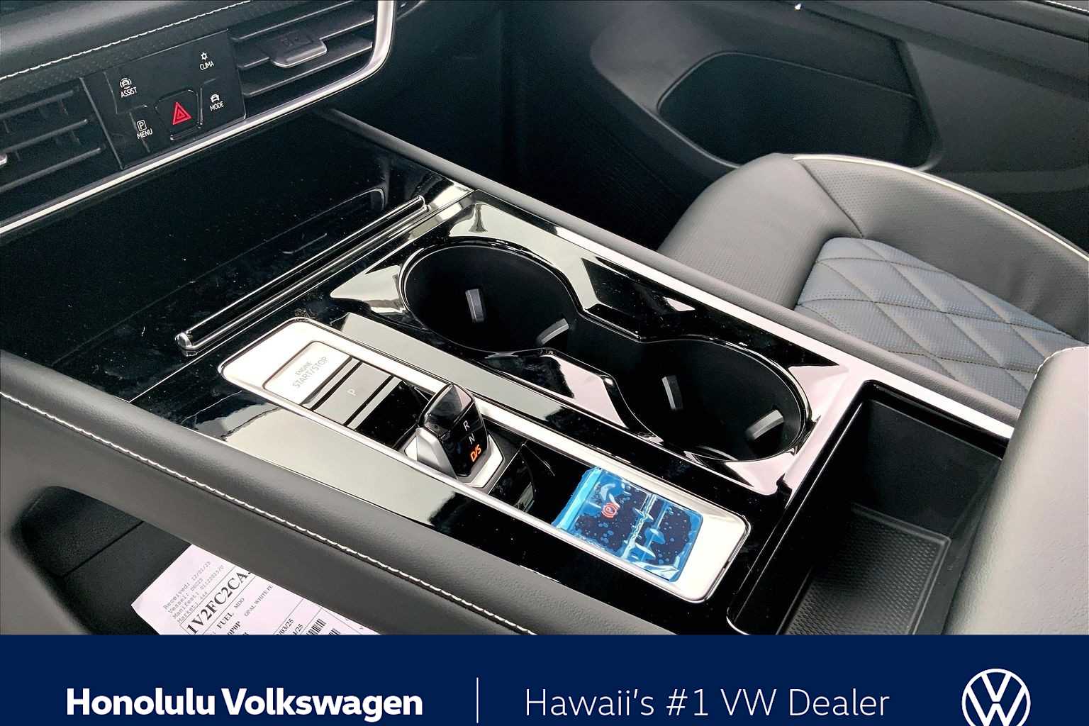 Thumbnail: 2026 Volkswagen Atlas - 17