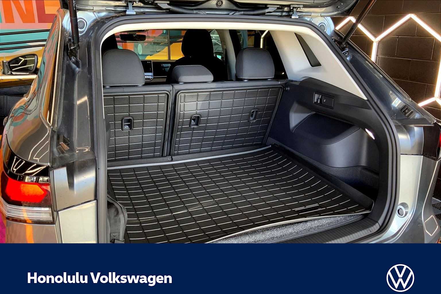 Thumbnail: 2026 Volkswagen Tiguan - 19