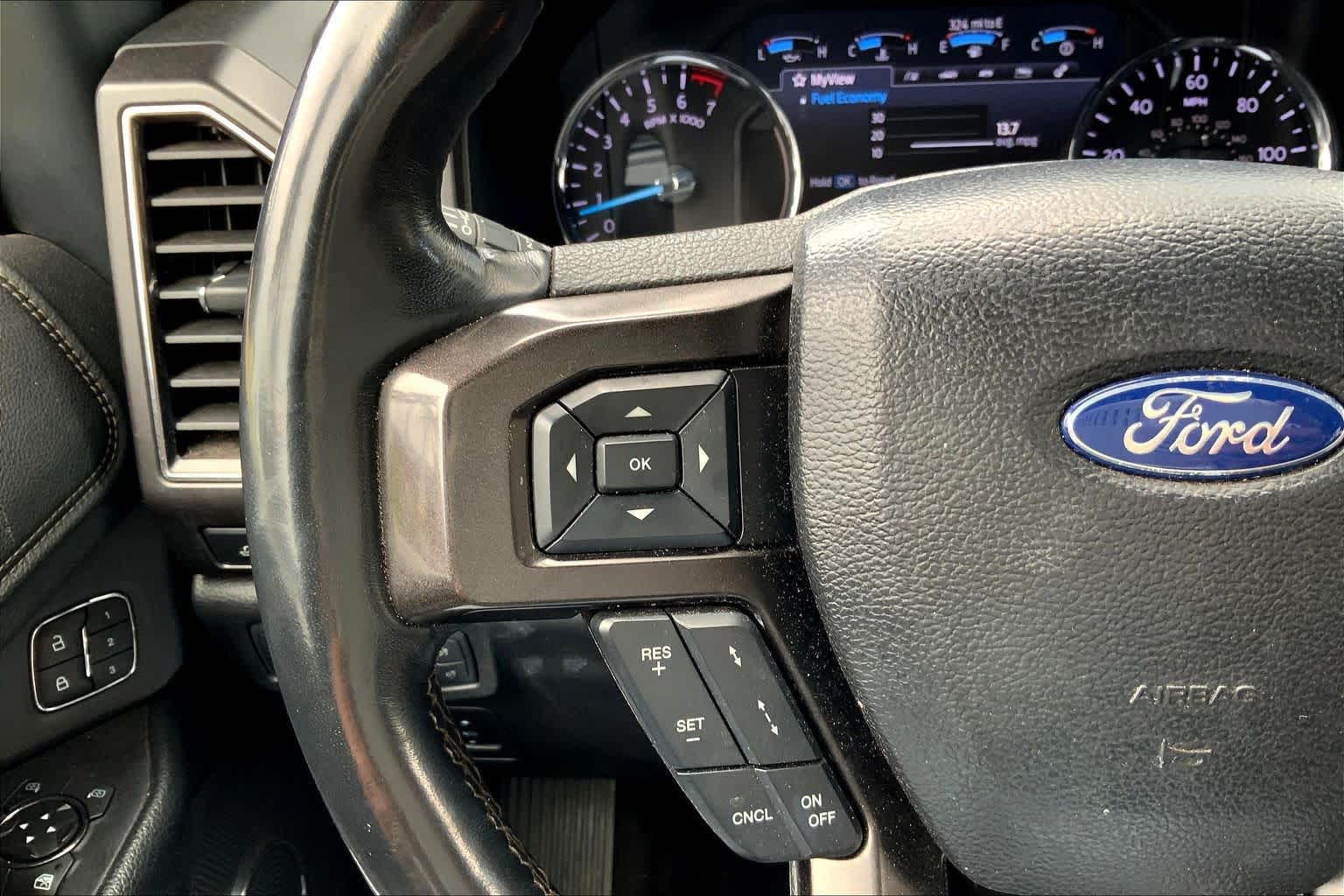 Thumbnail: 2021 Ford Expedition MAX - 23