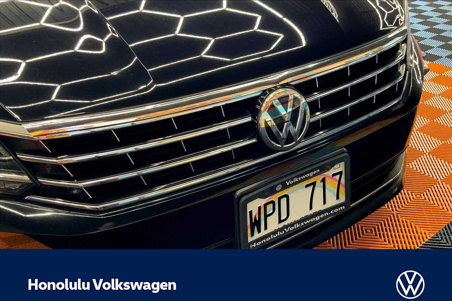 Thumbnail: 2018 Volkswagen Passat - 31