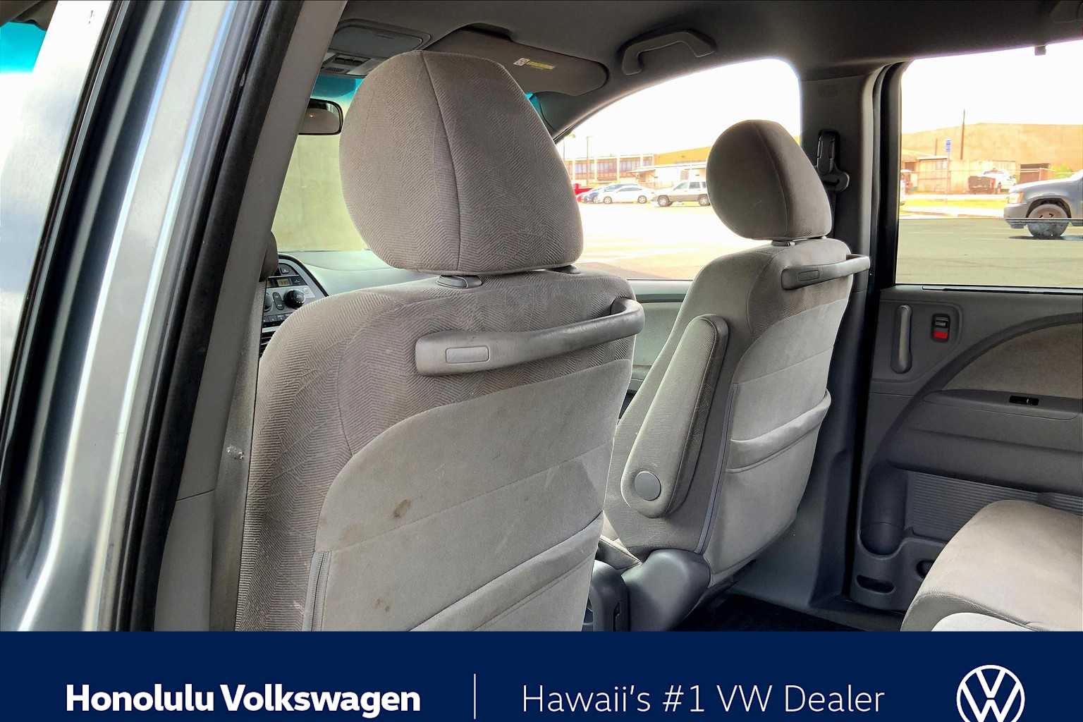 Thumbnail: 2010 Honda Odyssey - 11