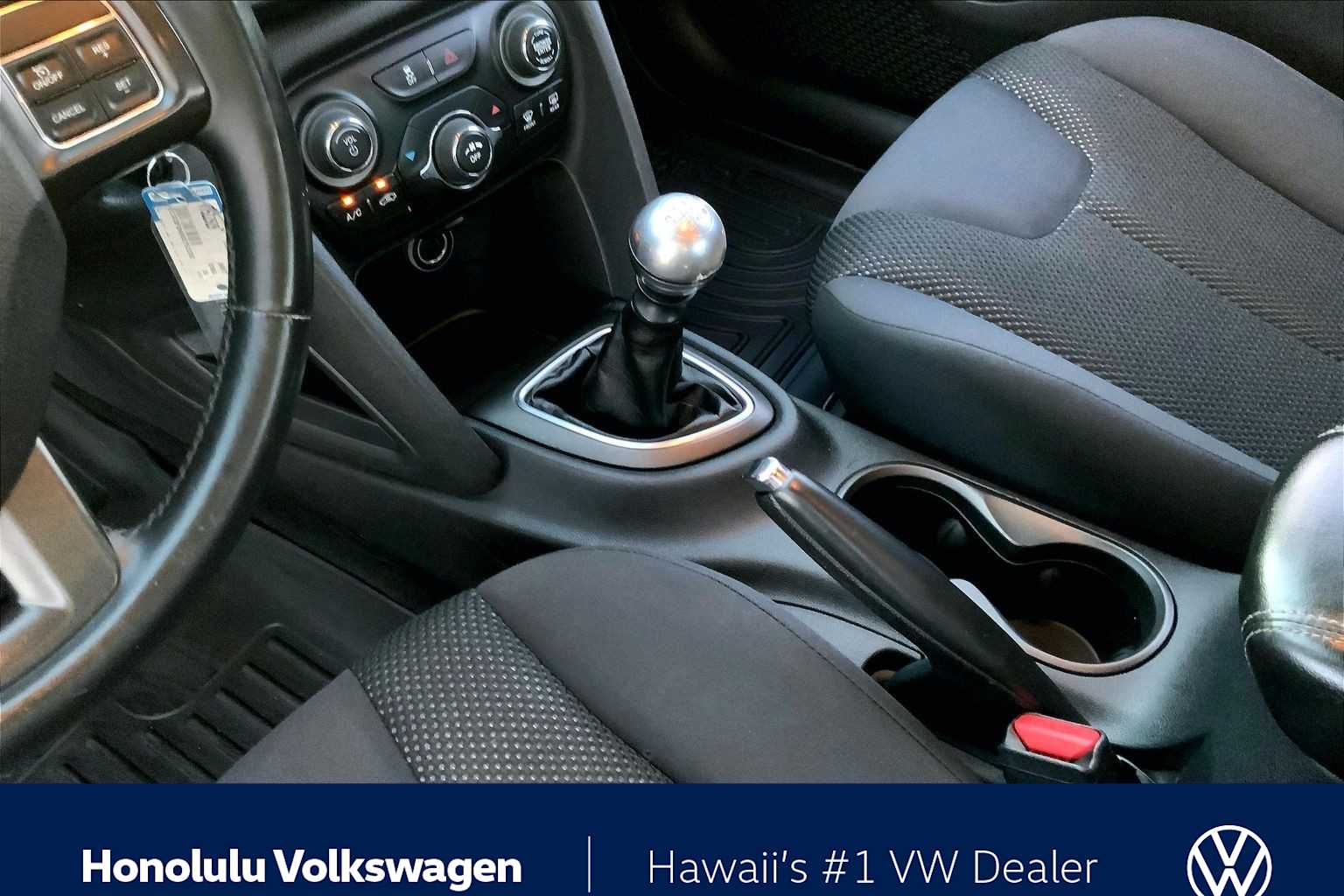 Thumbnail: 2016 Dodge Dart - 15