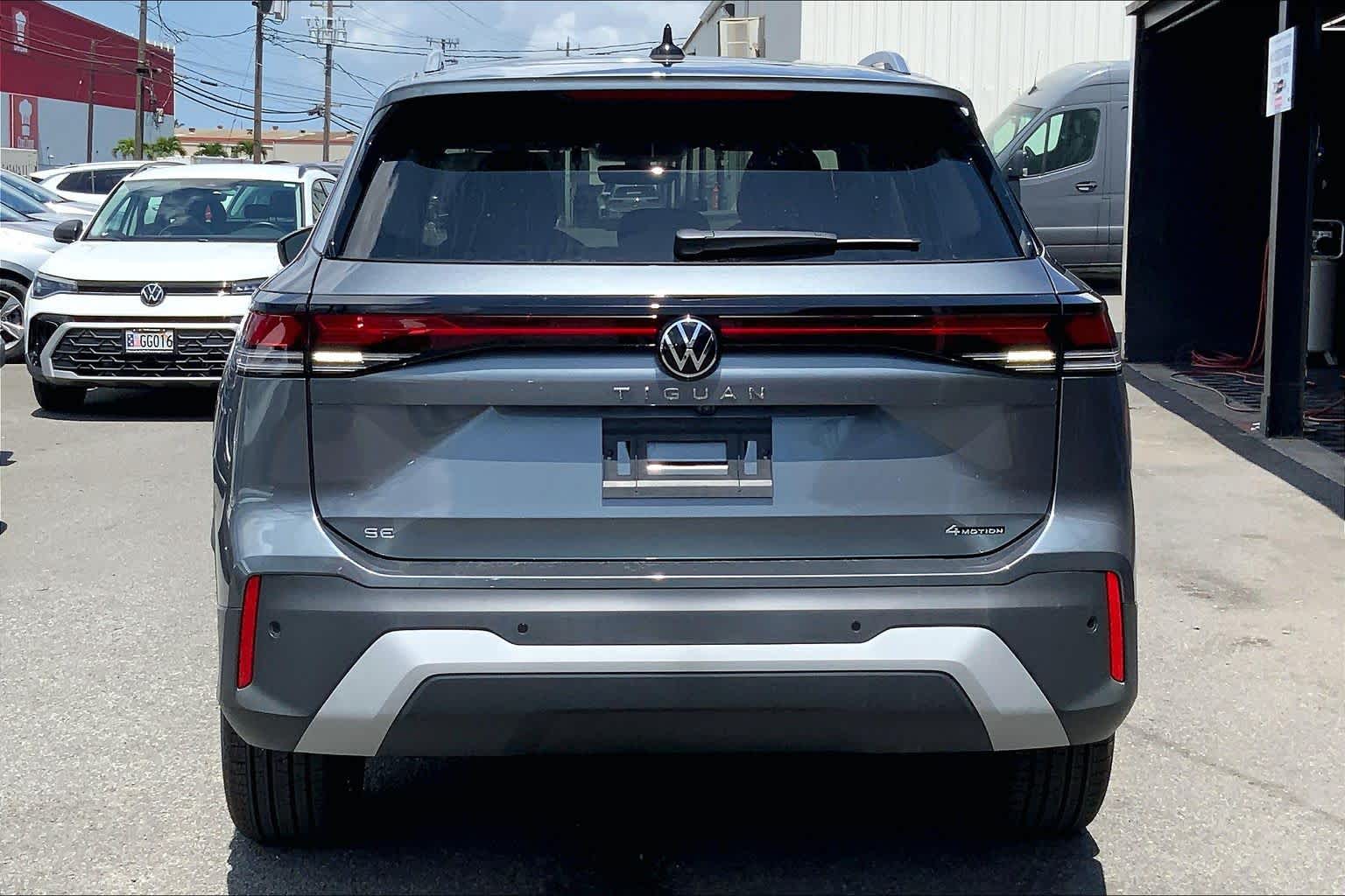 Thumbnail: 2026 Volkswagen Tiguan - 5
