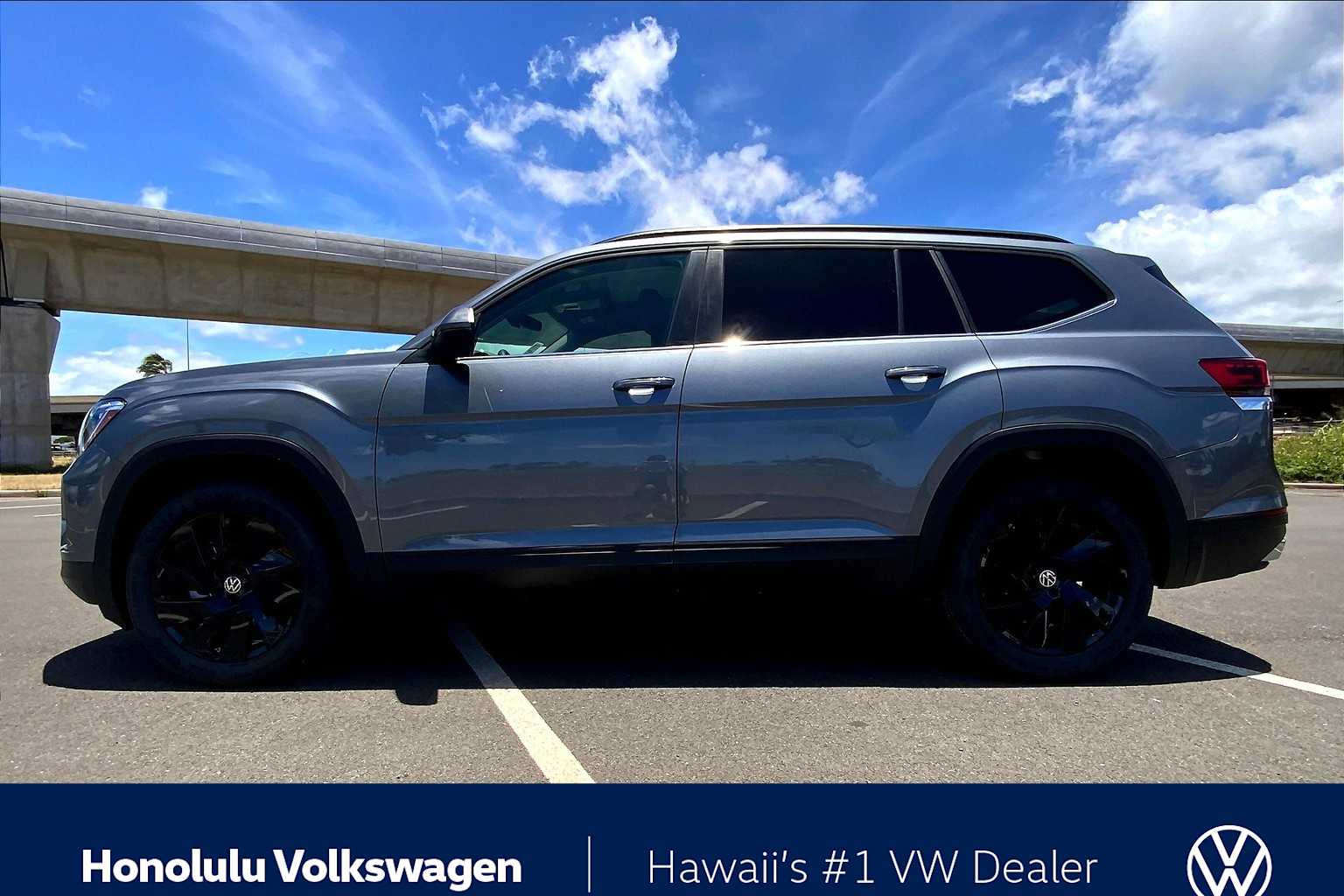 Thumbnail: 2025 Volkswagen Atlas - 3