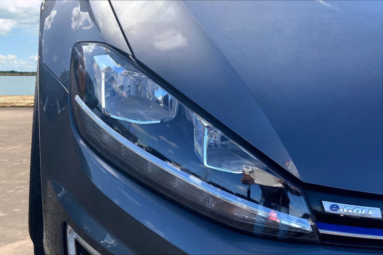2019 Volkswagen e-Golf e-Golf SE - Photo 31