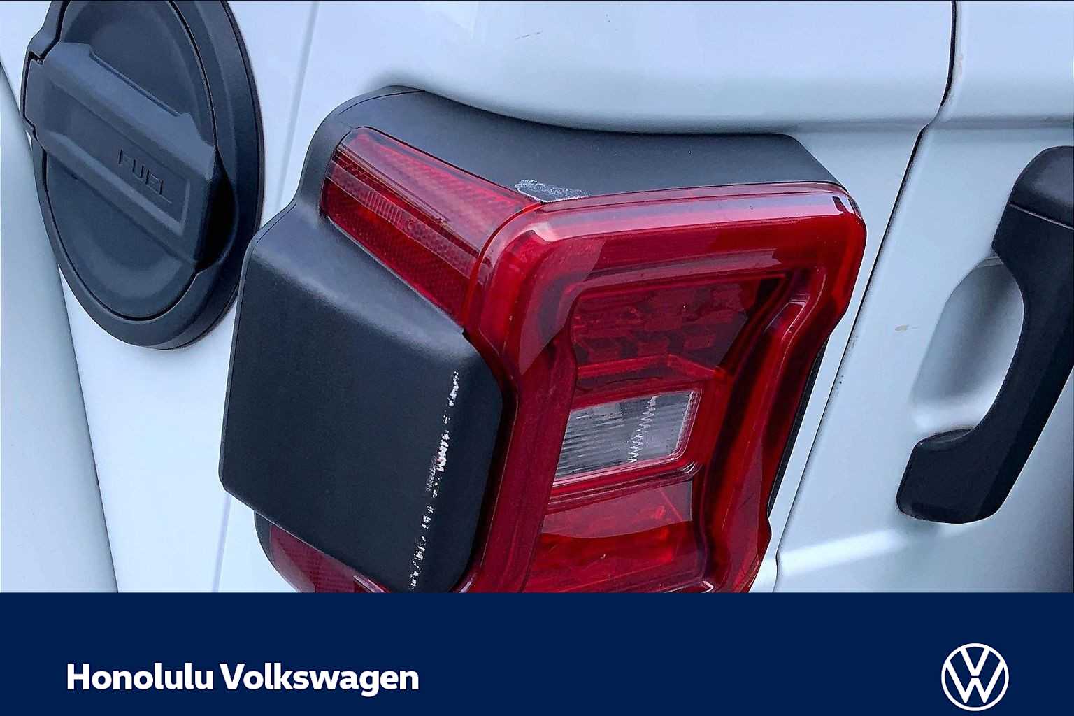 Thumbnail: 2020 Jeep Wrangler - 32