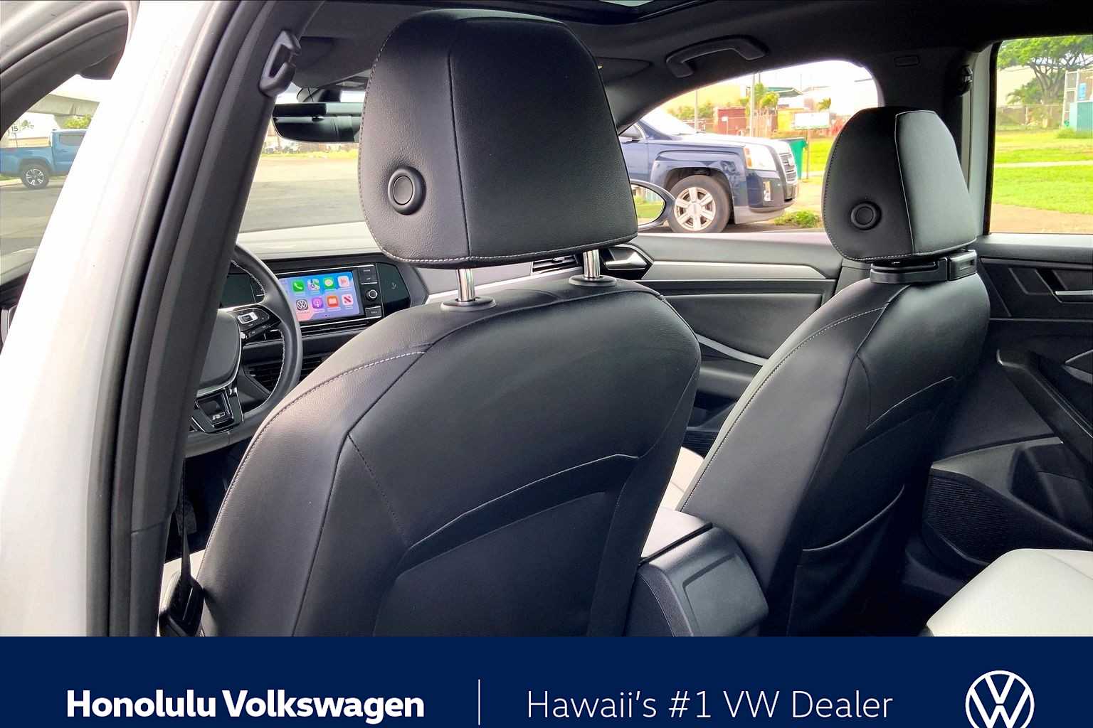 Thumbnail: 2021 Volkswagen Jetta - 11