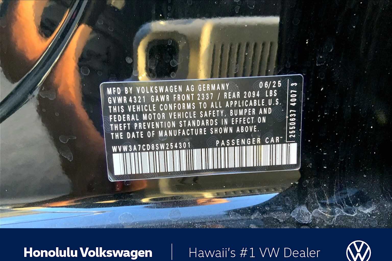 Thumbnail: 2025 Volkswagen Golf - 22