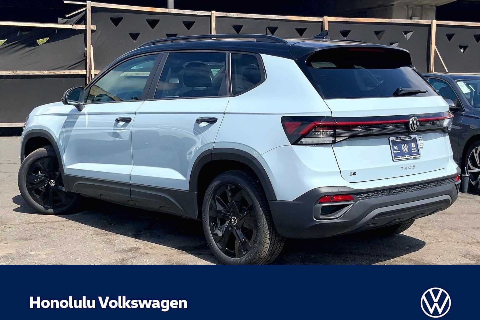 Thumbnail: 2026 Volkswagen Taos - 4