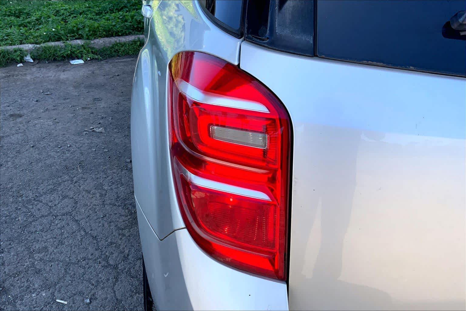 Thumbnail: 2017 Chevrolet Equinox - 32