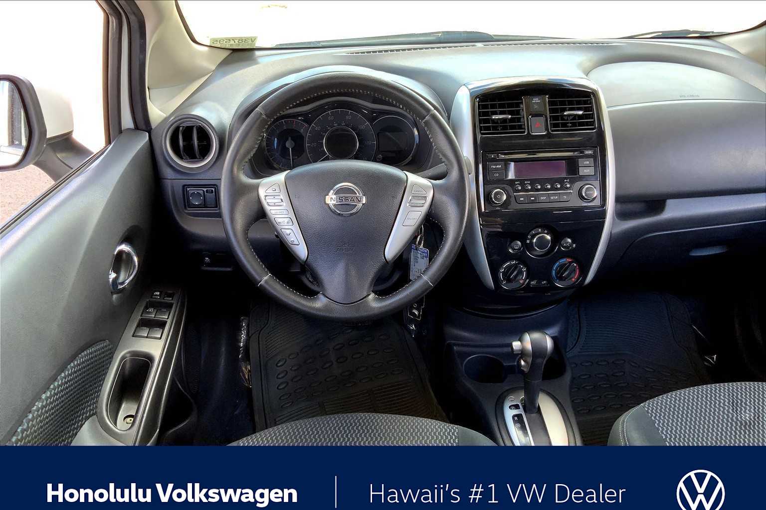 Thumbnail: 2015 Nissan Versa Note - 13