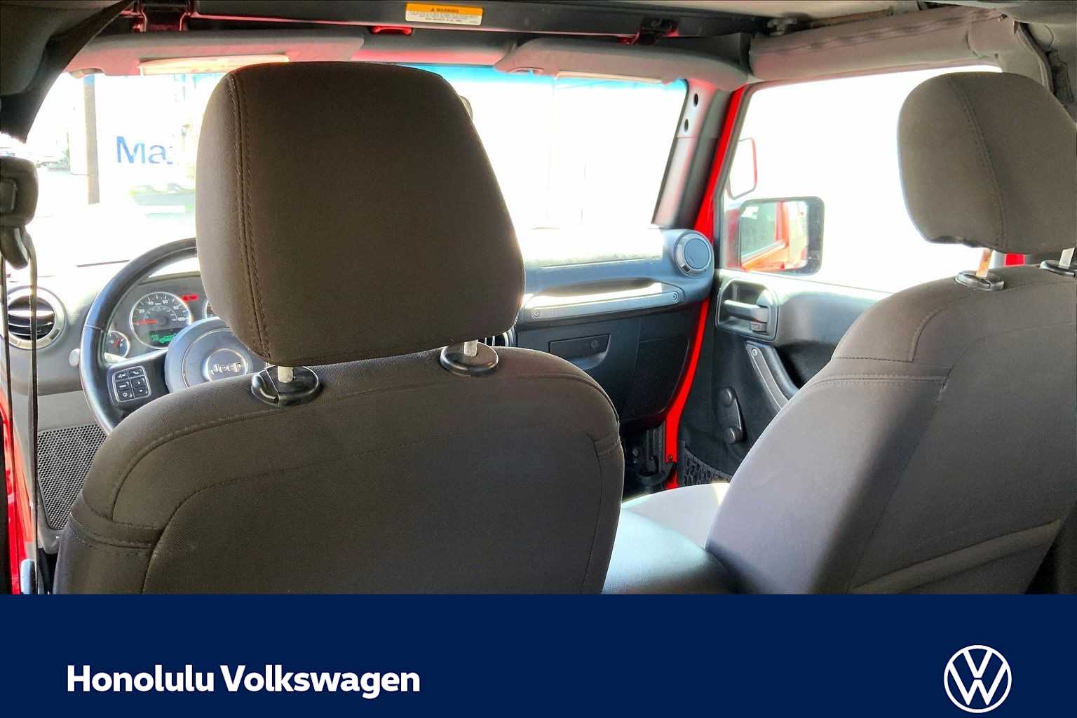 2017 Jeep Wrangler Sport S - Photo 12