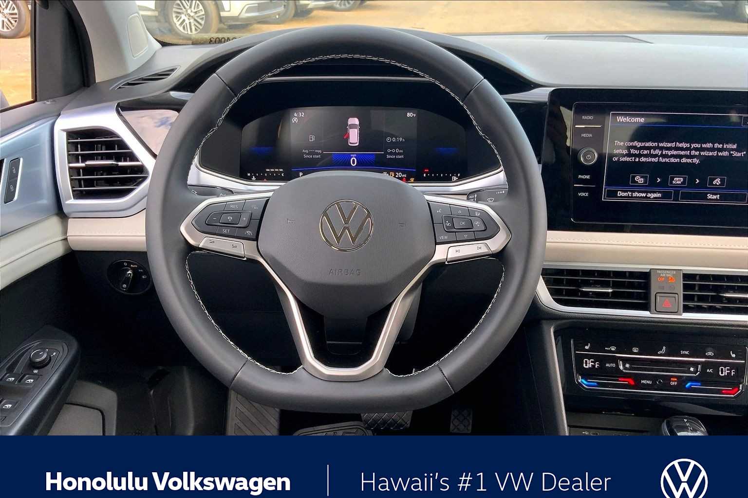 Thumbnail: 2026 Volkswagen Taos - 15