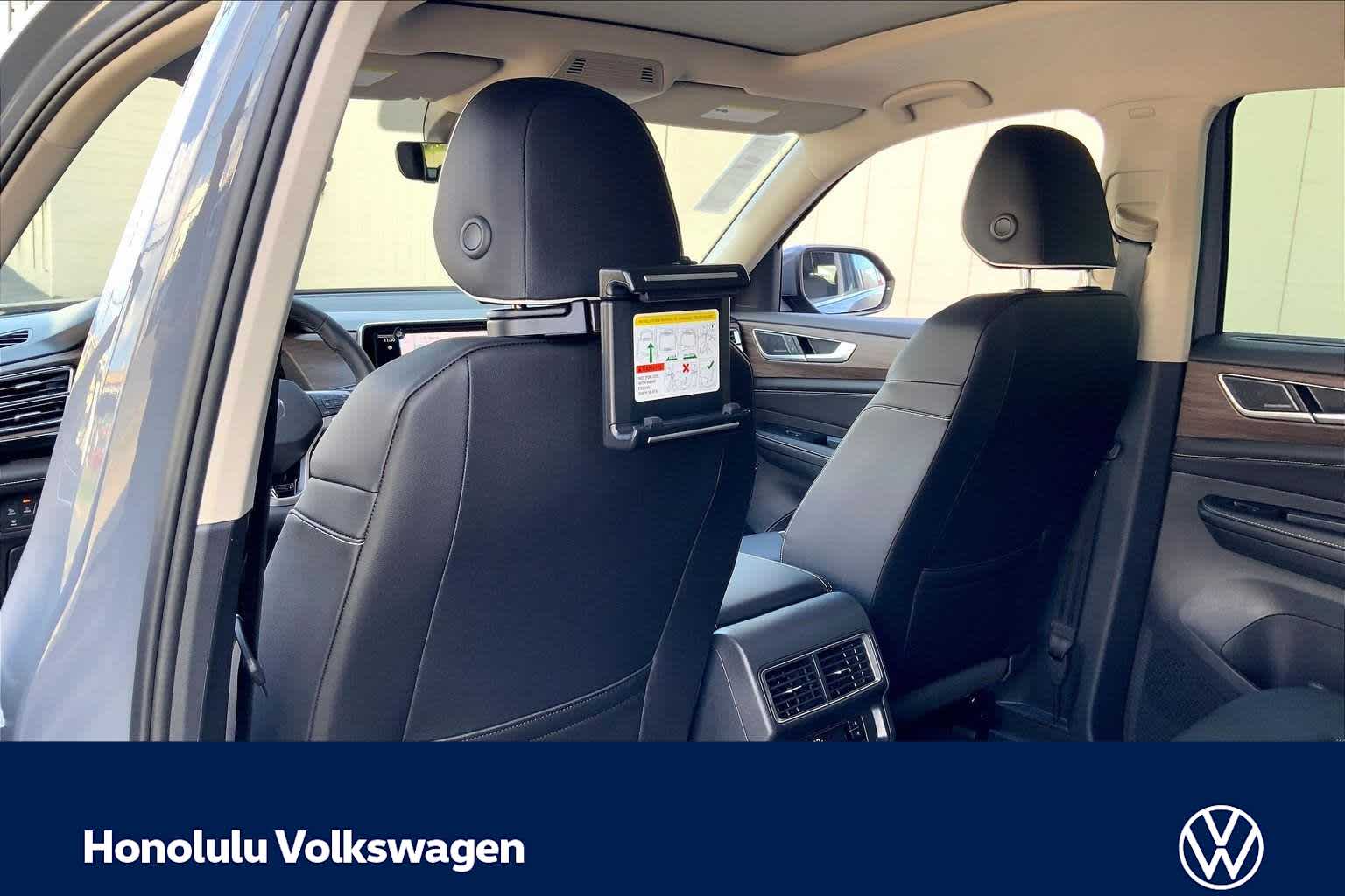 Thumbnail: 2026 Volkswagen Atlas - 12