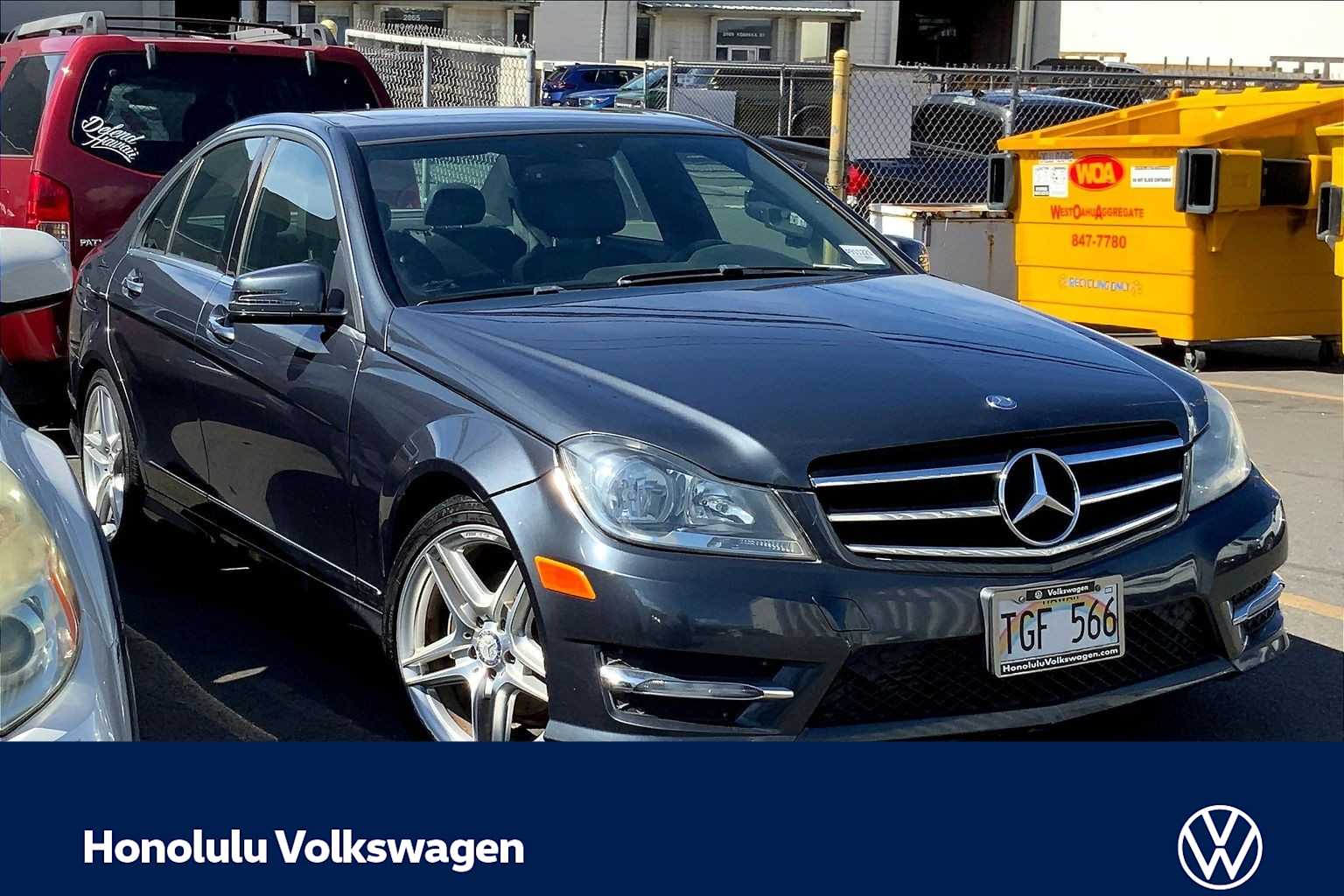 Thumbnail: 2014 Mercedes-Benz C-Class - 18