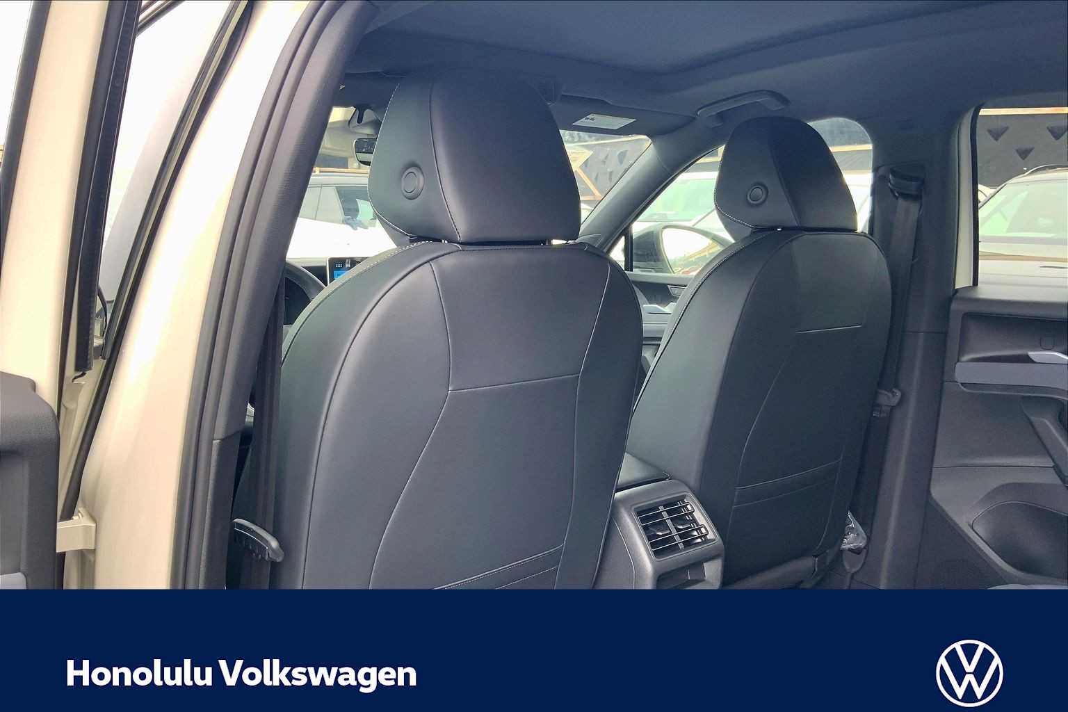 Thumbnail: 2026 Volkswagen Tiguan - 12