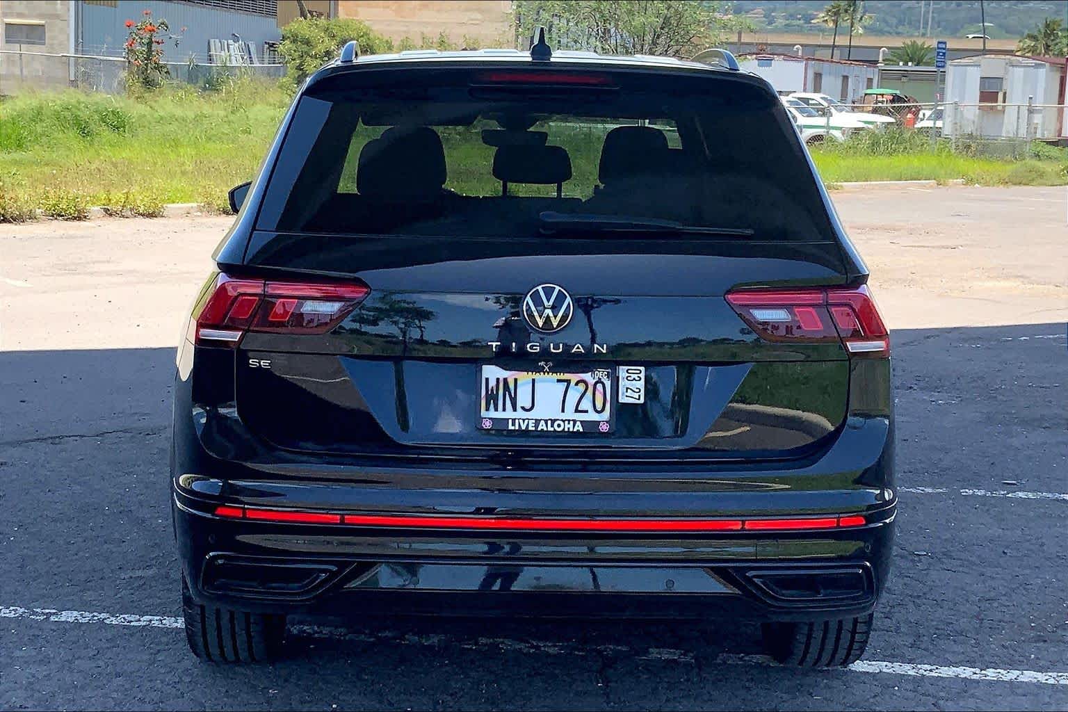 Thumbnail: 2022 Volkswagen Tiguan - 5