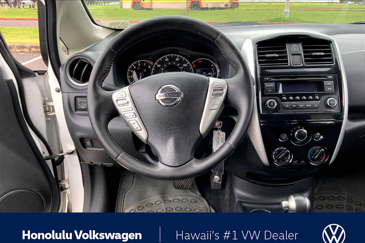 Thumbnail: 2015 Nissan Versa Note - 13