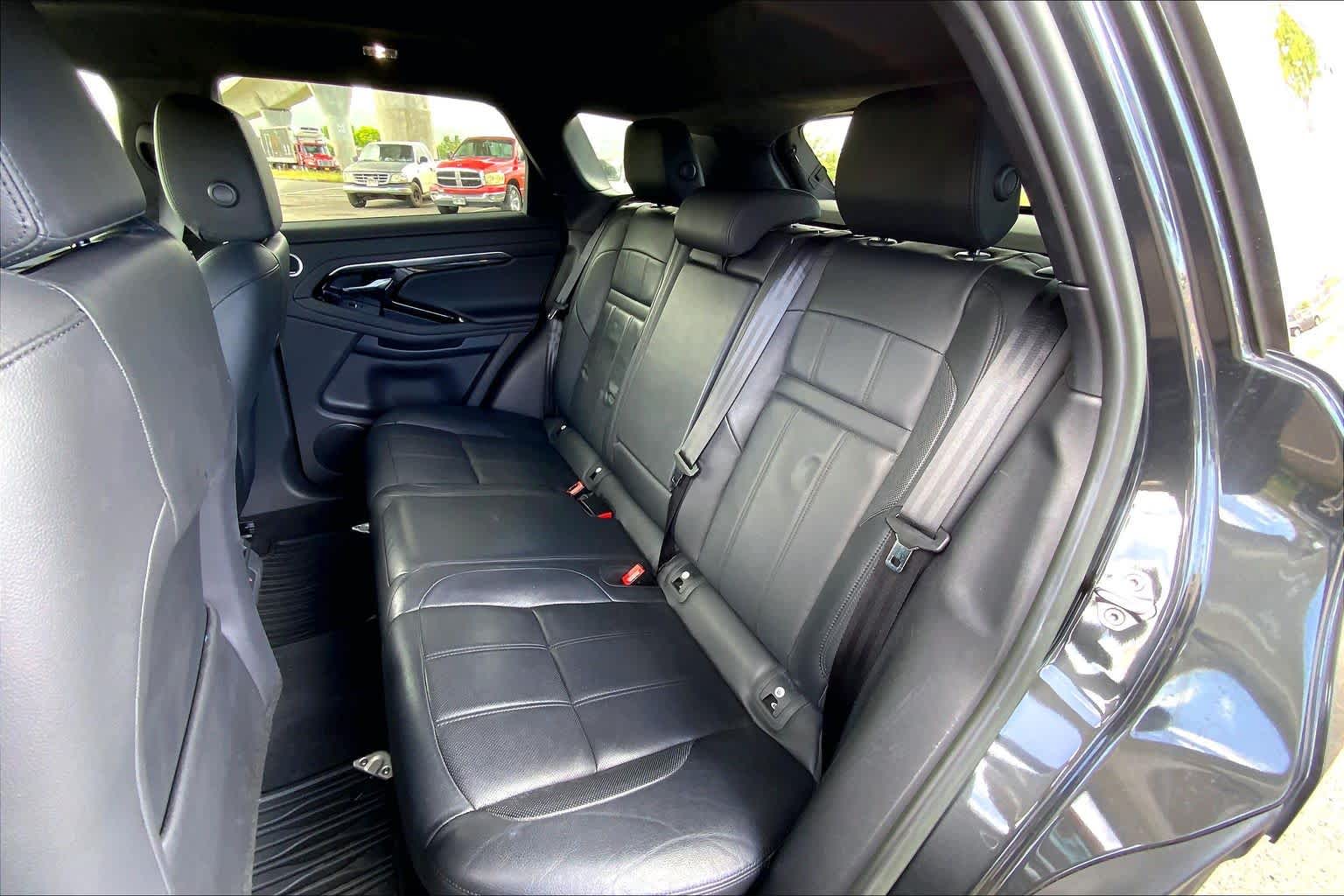 Thumbnail: 2023 Land Rover Range Rover Evoque - 28