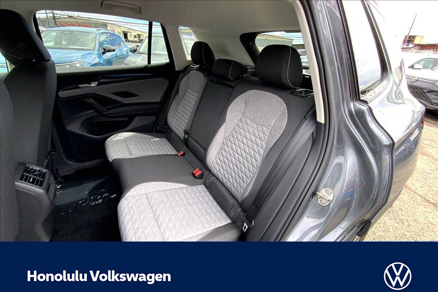 Thumbnail: 2026 Volkswagen Tiguan - 13