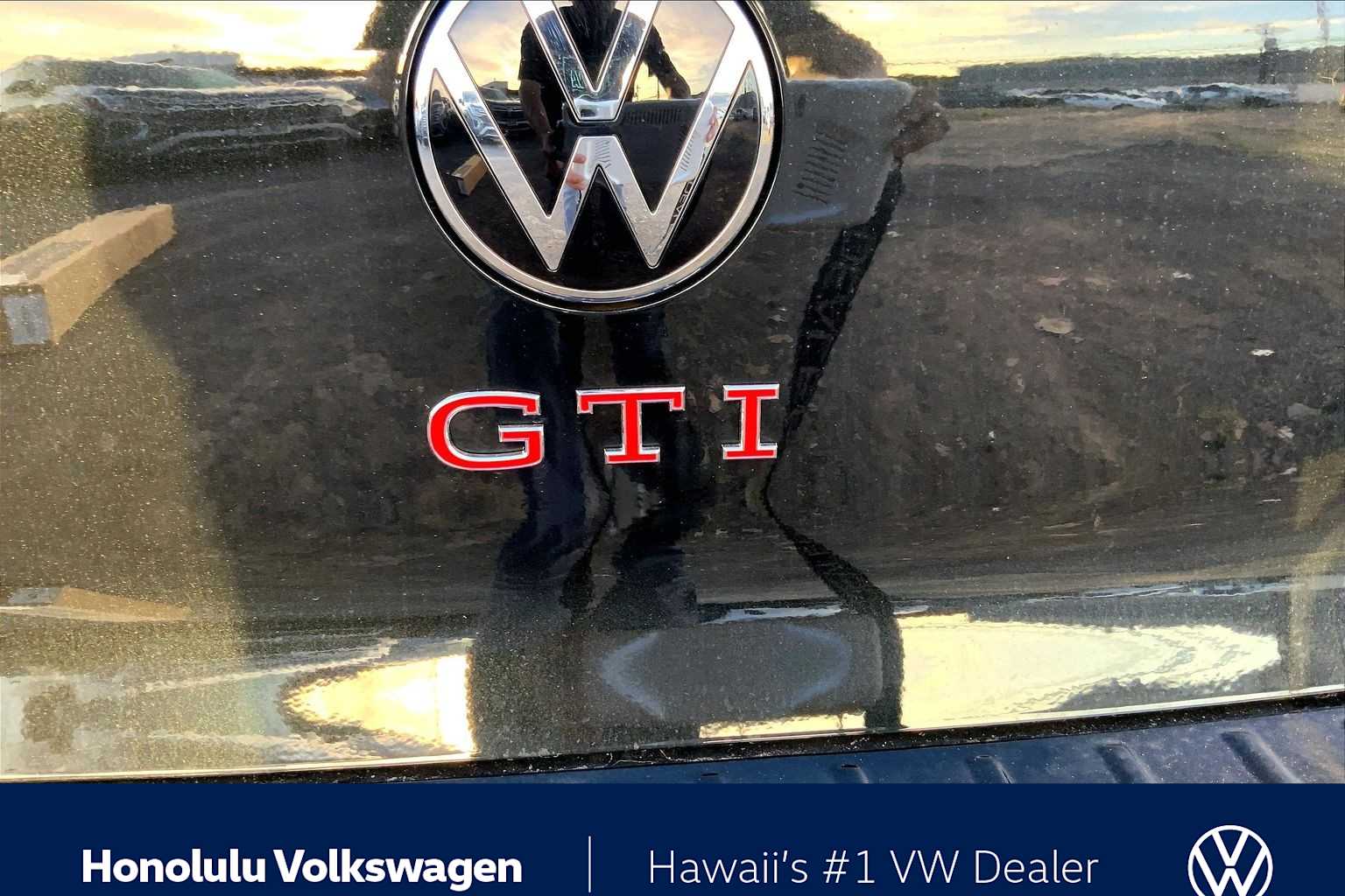 Thumbnail: 2025 Volkswagen Golf - 7