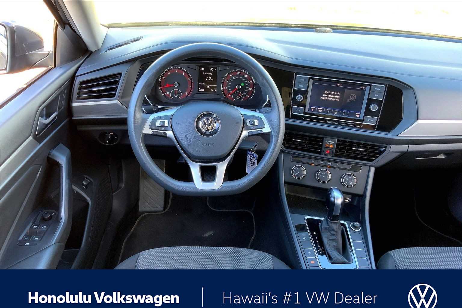 Thumbnail: 2019 Volkswagen Jetta - 13