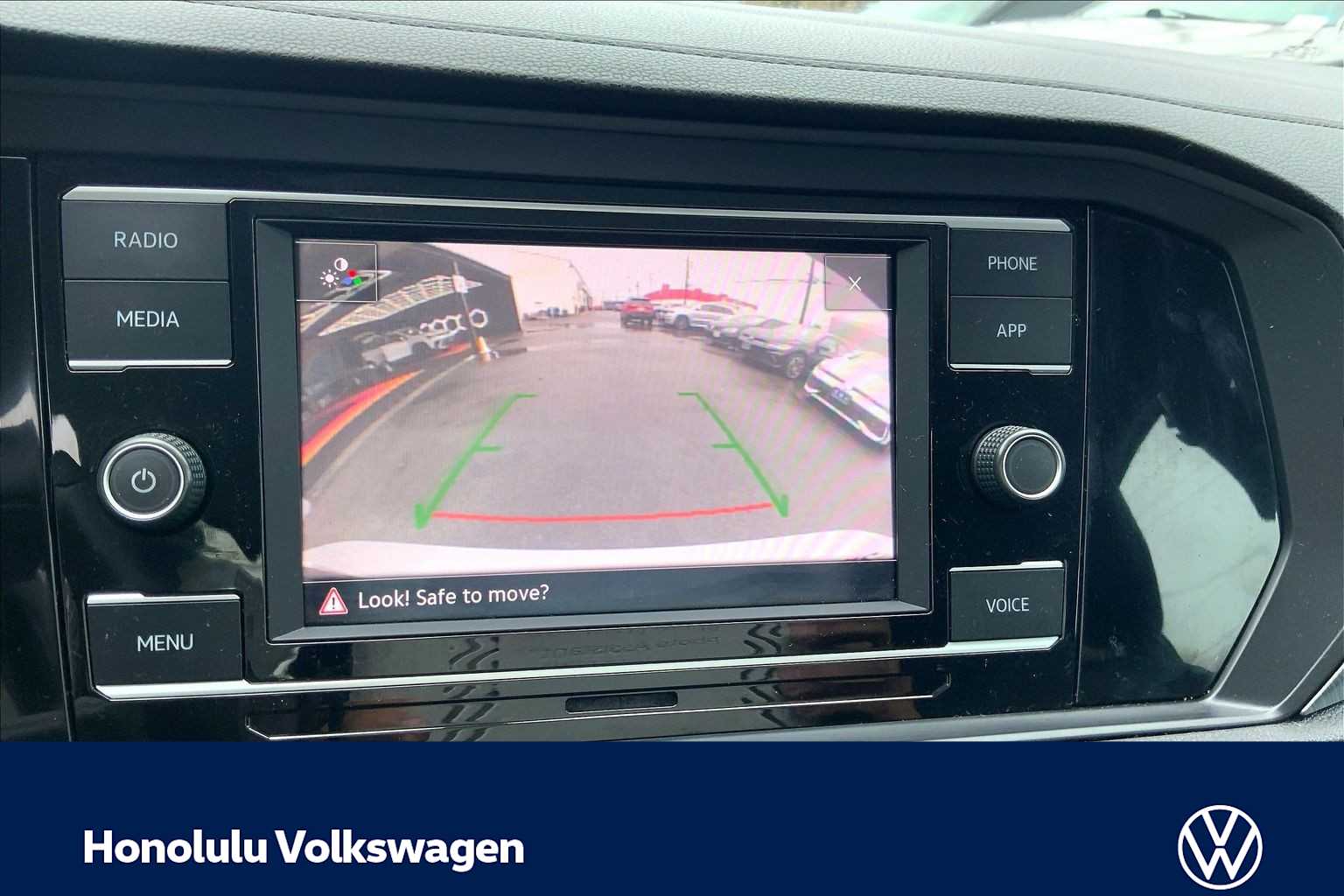 Thumbnail: 2022 Volkswagen Jetta - 26