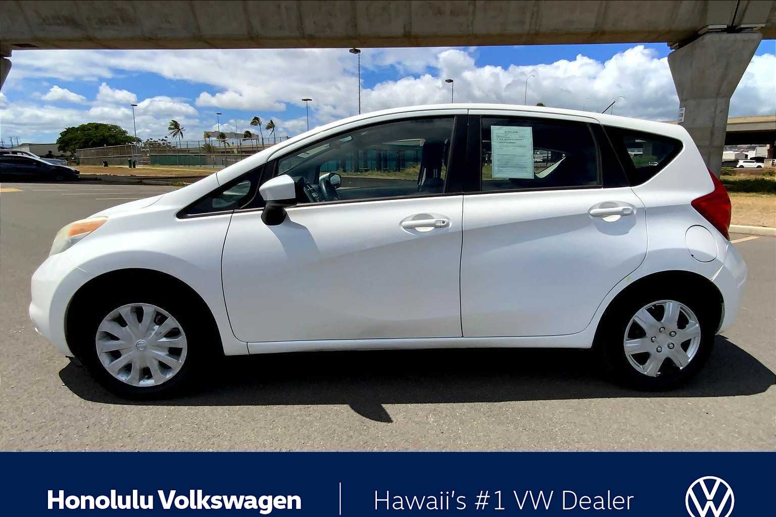 Thumbnail: 2015 Nissan Versa Note - 3